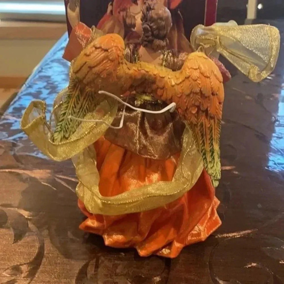 CHRISTMAS Kirkland 9" Decorative Angel Orange Gold Dress Holding Star NEW - Picture 7 of 8